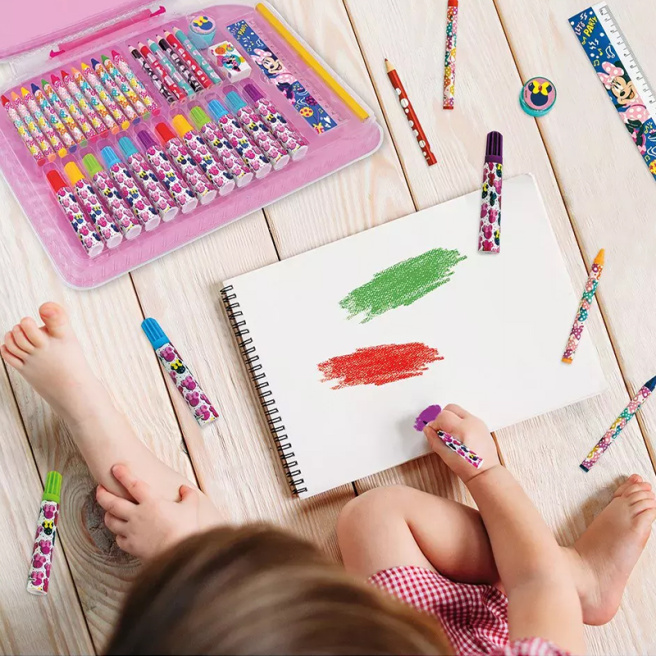 Set pentru desen în valiză Minnie, 34 articole 1023-66224