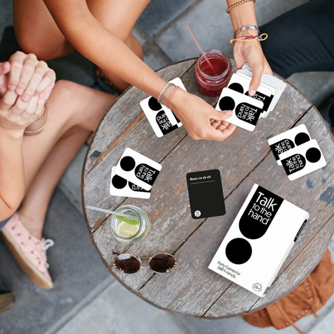 Joc de masă Talk To The Hand 18+ (RO) 1040-23247