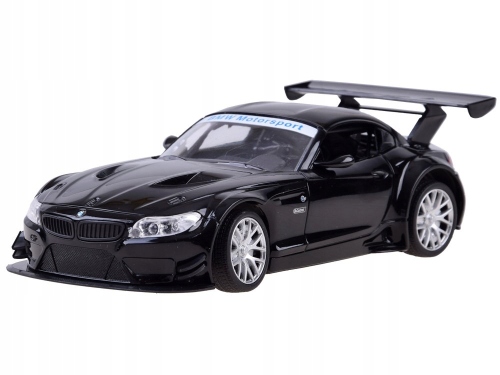 Mașină 1:24 pe un BMW Z4  866-2412S