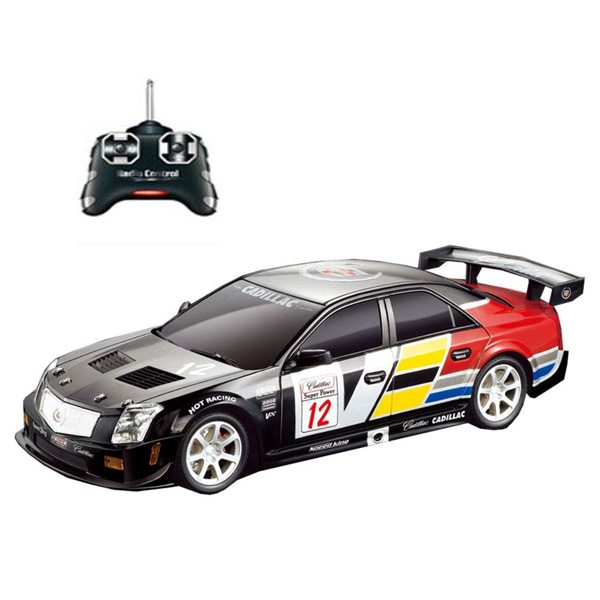 Mașină 1:24 pe un Cadilac CTS 866-2424