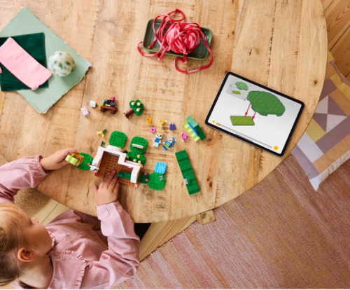 LEGO ANIMAL CROSSING THE ABLE SISTERS CLOTHING STORE,77055