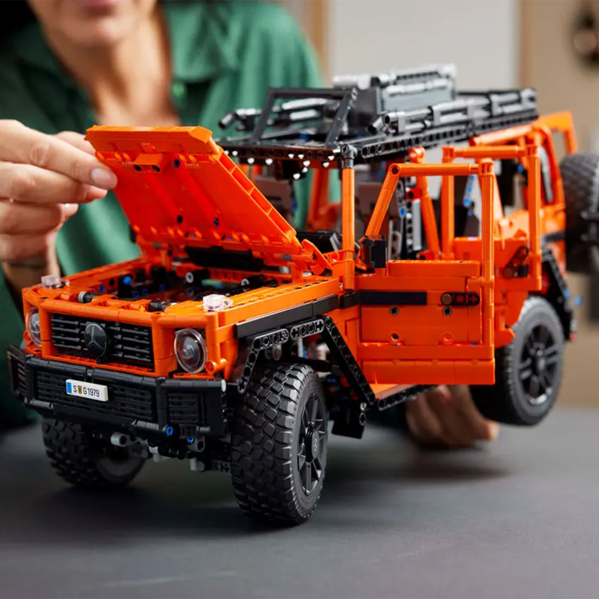 LEGO Technic Mercedes-Benz G 500 Professional Line 42177