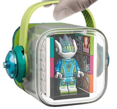 Set de construcție LegoAlien DJ BeatBox,  43104