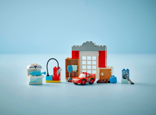 LEGO DUPLO McQueen's Visit to Doc's Garage, 10456