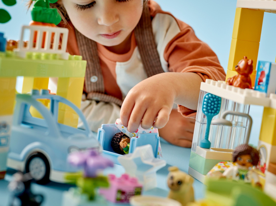 LEGO DUPLO CASA FAMILIEI 3IN1, 10994