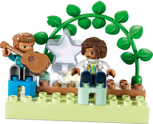 LEGO DUPLO CASA FAMILIEI 3IN1, 10994