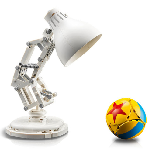 Lampă LEGO Ideas Disney Pixar Luxo Jr., 21357
