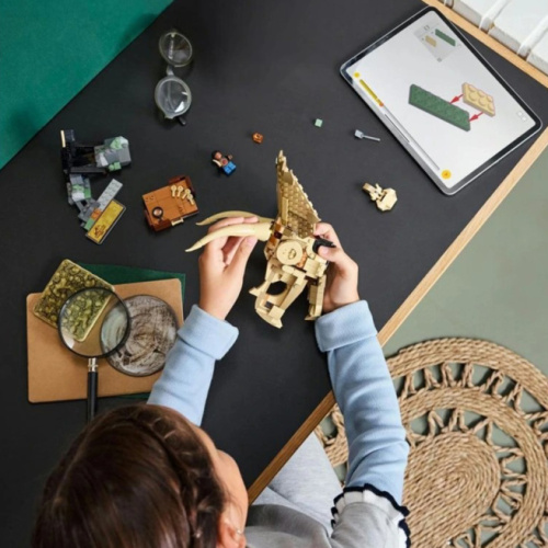 LEGO Jurassic World Fosile de dinozaur: Craniu de Triceratops, 76969