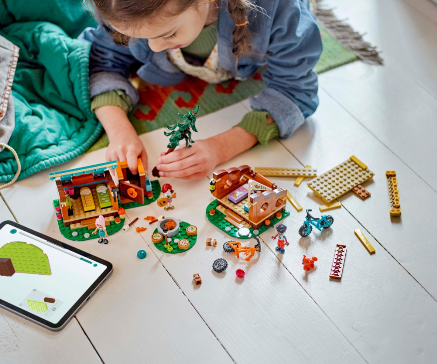 LEGO FRIENDS ADVENTURE CAMP WATER SPORTS, 42626