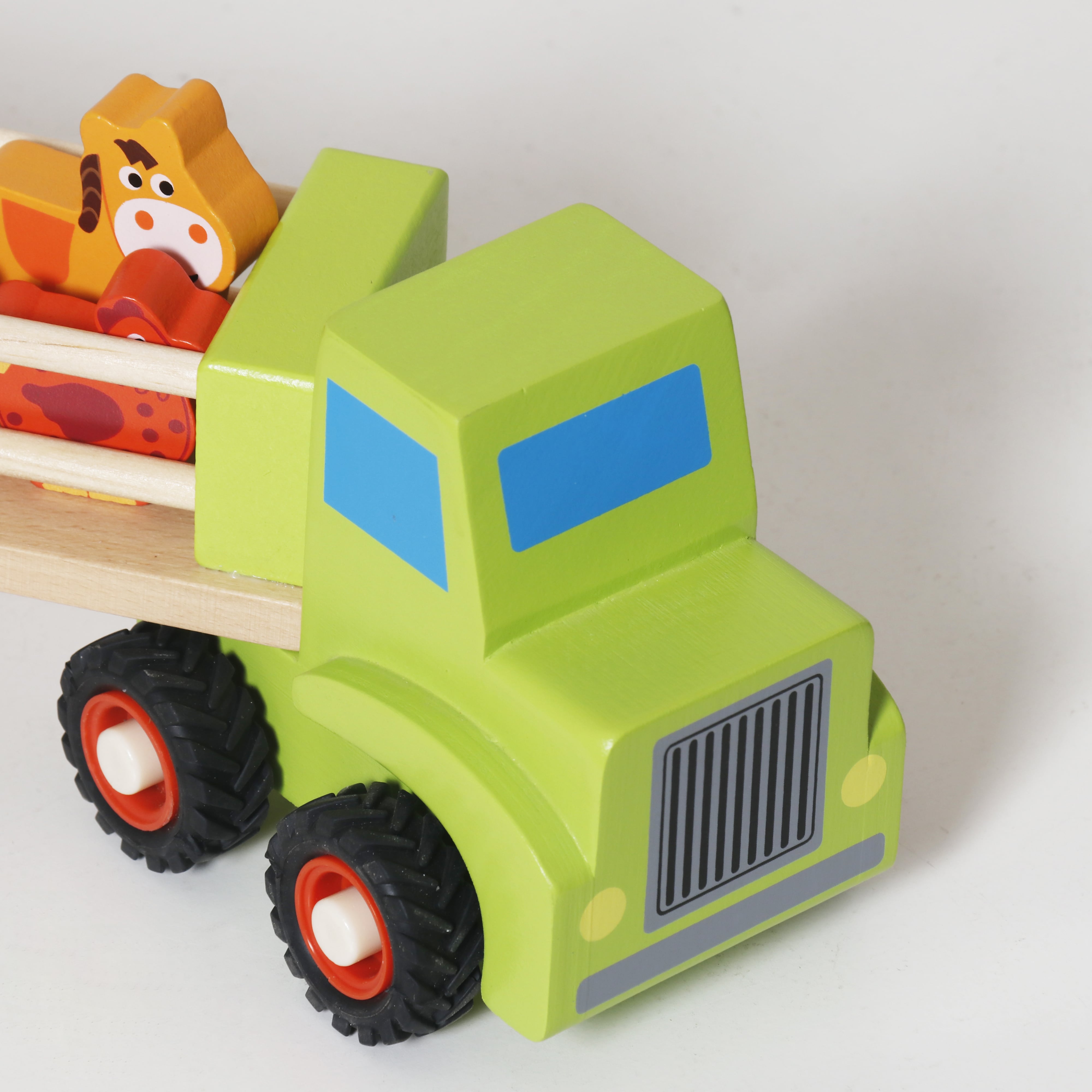 Mașină din lemn cu animale „Fermă”, W04A688