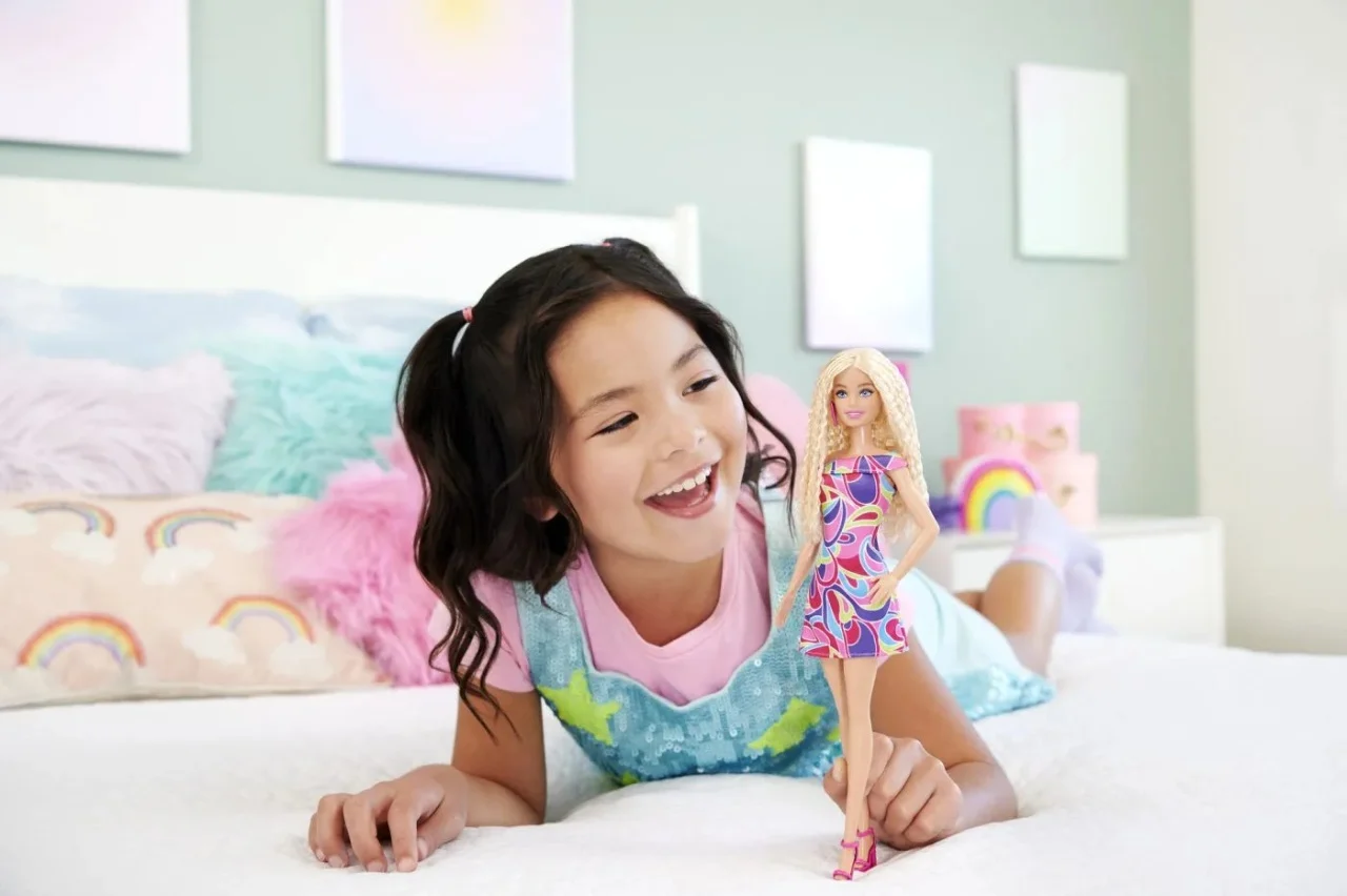 Кукла Барби модница блондинка кудрявая, MTHRH20