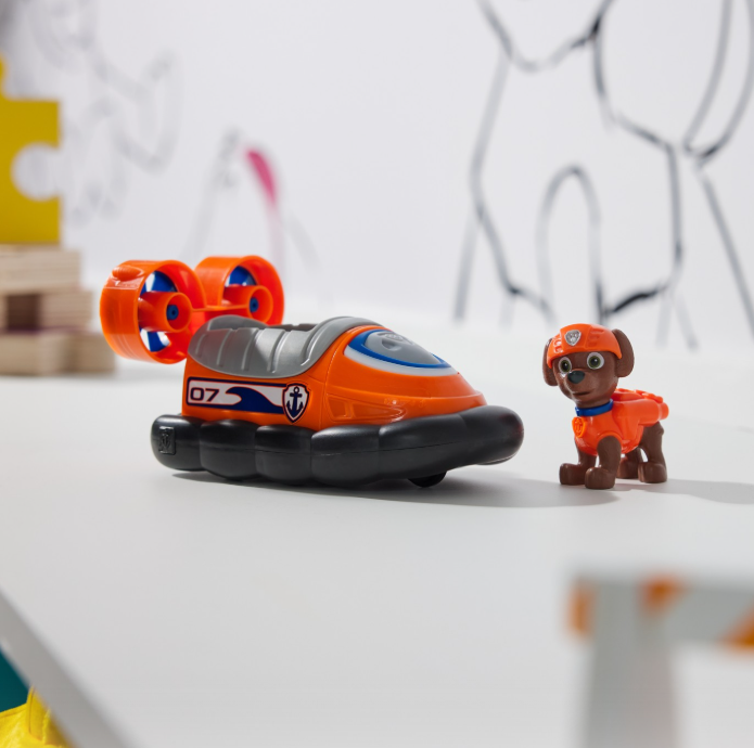 PATRULA CATELUSILOR SET VEHICUL DE BAZA HOVERCRAFT SI FIGURINA ZUMA, 6071153_20148933