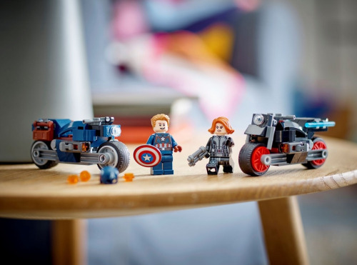 Конструктор Lego Marvel: Black Widow & Captain America Motorcycles 76260