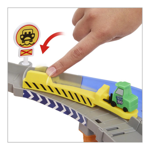 CARS RACE AND RESCUE SET DE JOACA CURCUIT DE SALVARE SI 3 MASINUTE METALICE, MTJFL57