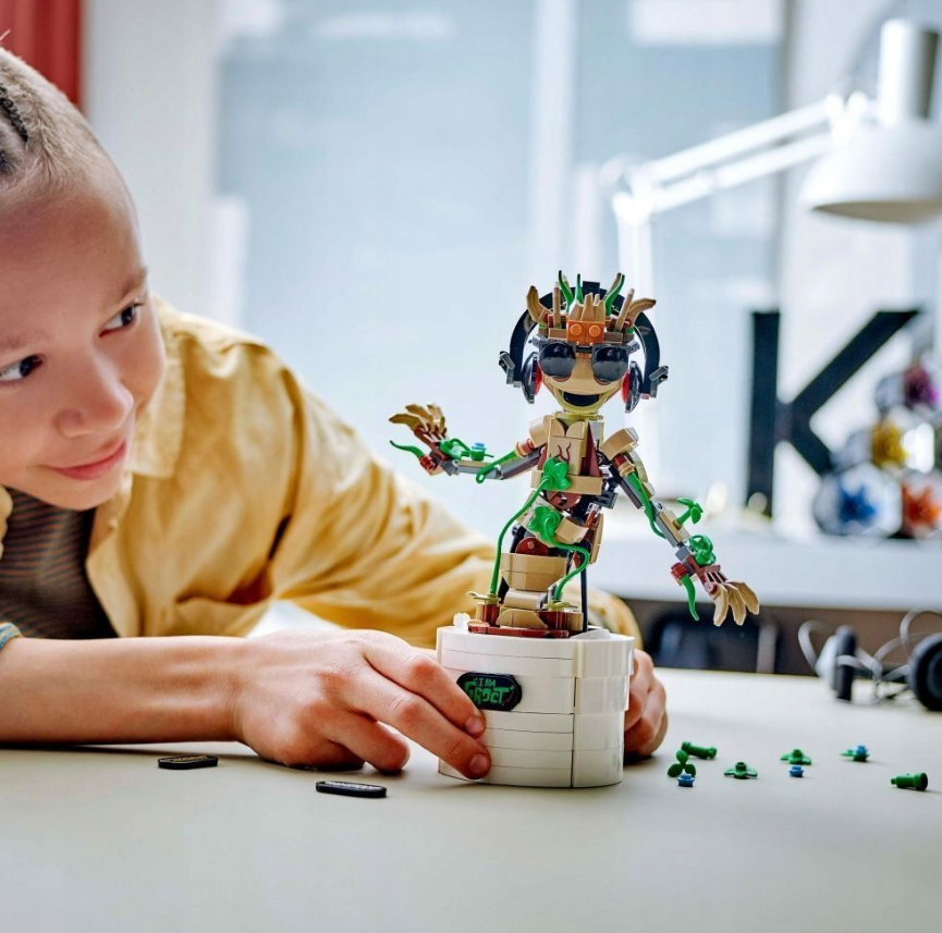 Конструктор Lego Marvel: Dancing Groot 76297