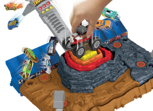 Монстр-трак игровой набор Hot Wheels Arena Smashers Bone Shaker Ultimate Crush, MTHNB96