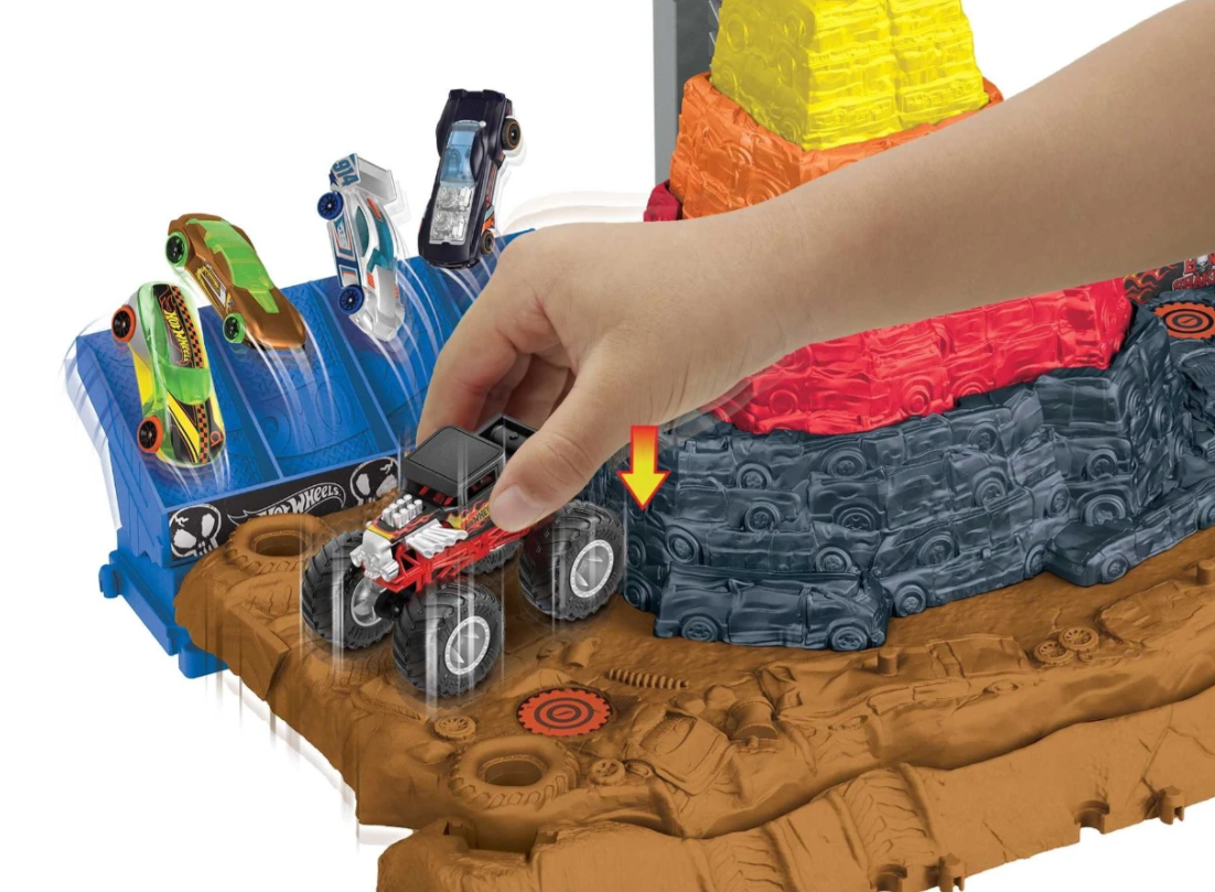 Монстр-трак игровой набор Hot Wheels Arena Smashers Bone Shaker Ultimate Crush, MTHNB96