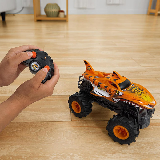 Монстр-трак Hot Wheels Sharks vs Dinos радиоуправляемая машинка Tiger Shark Climber, MTJFR39