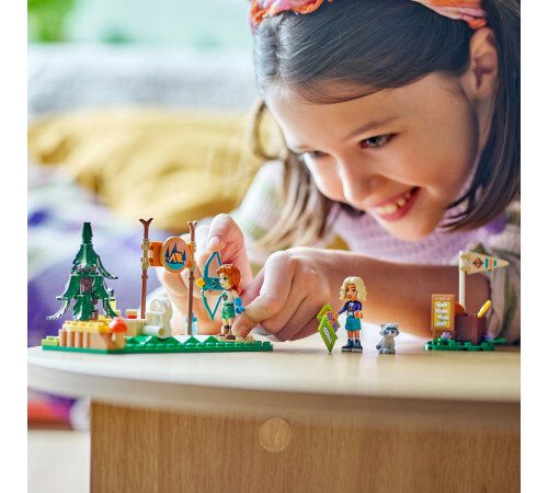 LEGO FRIENDS POLIGONUL DE TIR CU ARCUL DIN TABARA DE AVENTURI , 42622