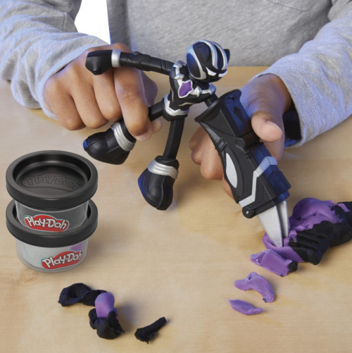 Figurină flexibilă Marvel Play-Doh cu accesorii – Pantera Neagră, 10 cm, F9829_G0055