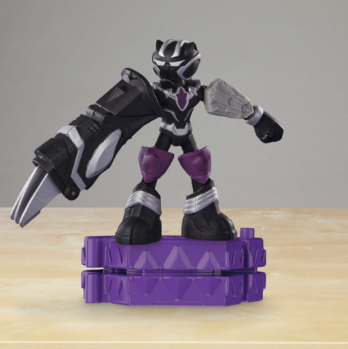 Figurină flexibilă Marvel Play-Doh cu accesorii – Pantera Neagră, 10 cm, F9829_G0055