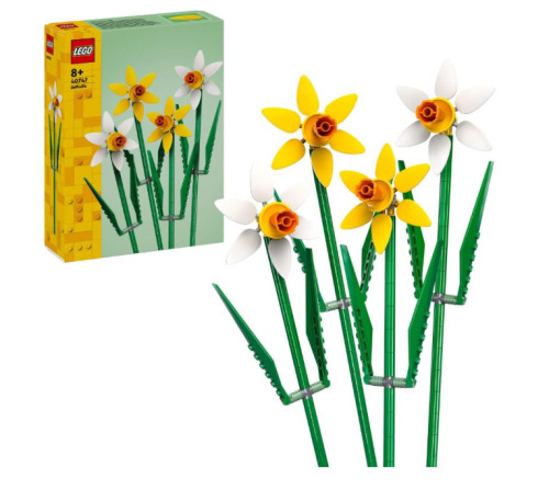 Цветы и нарциссы из LEGO, 40747