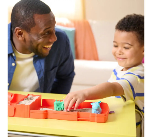 KINETIC SAND SET FERMA DE ANIMALE 340G, 6072781