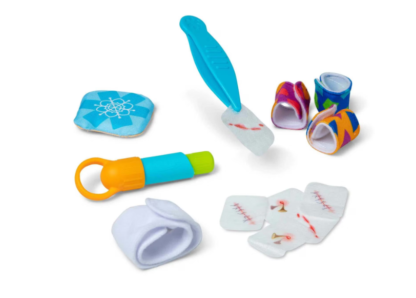 Melissa & Doug Набор для игр «Аптечка первой помощи», 6074904