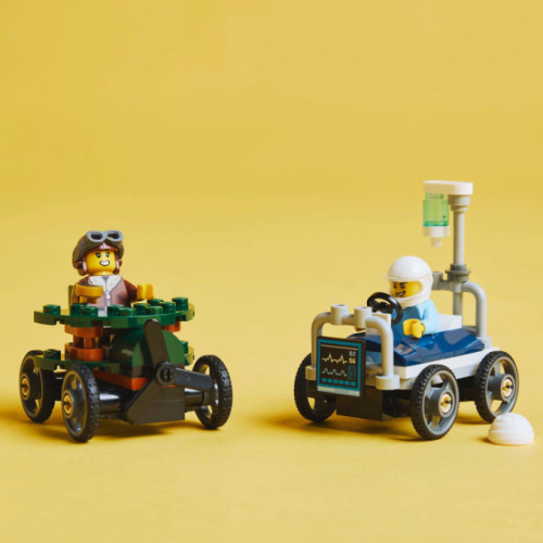 LEGO CITY PACHET DE CURSE AVION VS. PAT DE SPITAL, 60459