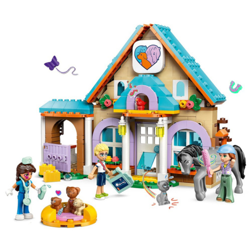 Конструктор LEGO Friends Ветклиника для лошадей и домашних животных 42651