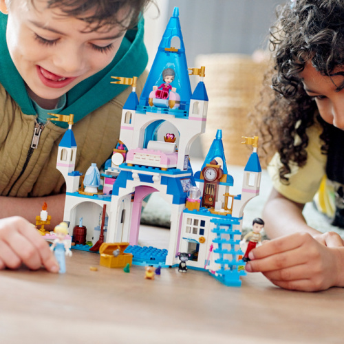 Конструктор LEGO Disney Замок Золушки и принца 43206