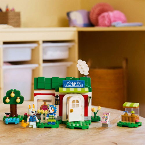 Конструктор LEGO Animal Crossing Магазин одежды Able Sisters 77055