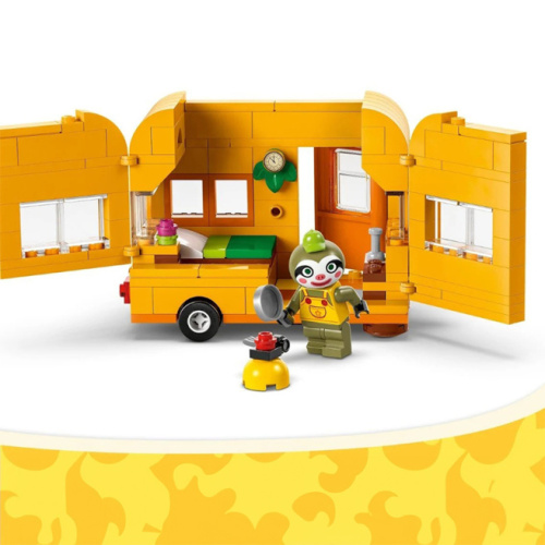 Конструктор LEGO Animal Crossing Караван Лейфа и садовый магазин 77054