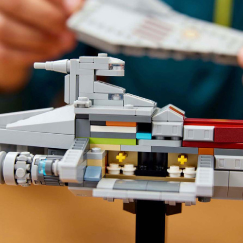 Конструктор LEGO Star Wars Штурмовой корабль класса Аккламатор 75404