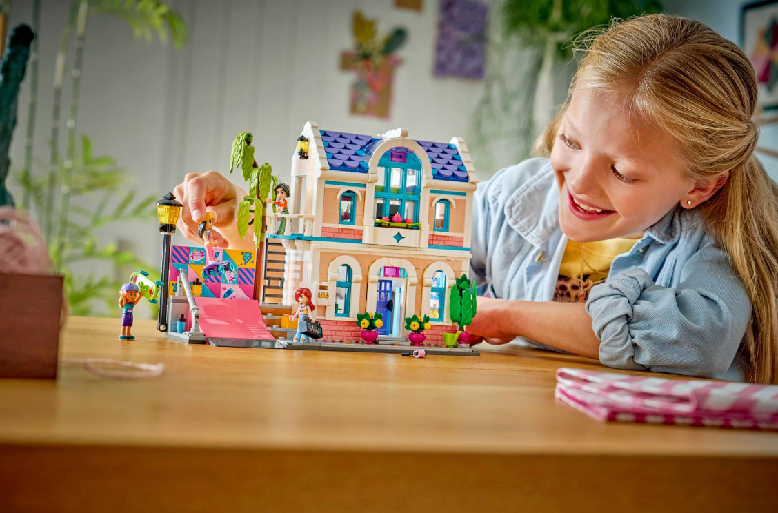 LEGO FRIENDS CASA FAMILIEI LUI LIANN, 42687