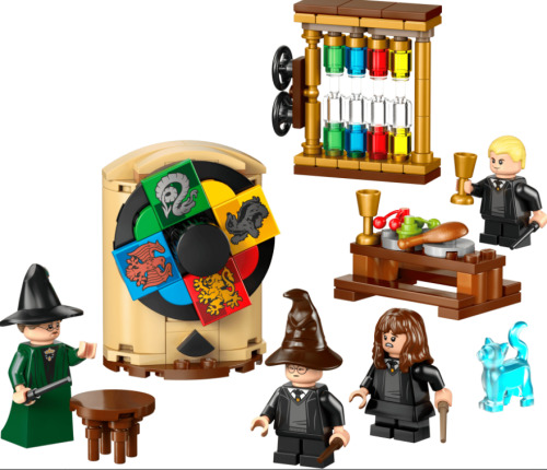 LEGO HARRY POTTER CASTELUL HOGWARTS CEREMONIA JOBENULUI MAGIC, 76460