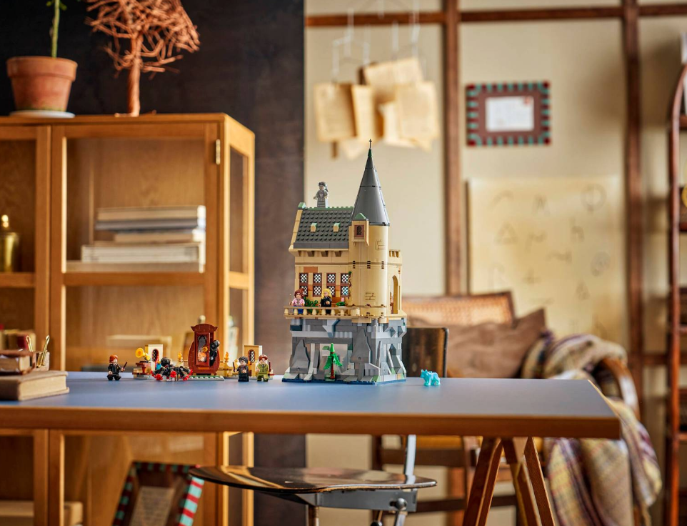 LEGO HARRY POTTER CASTELUL HOGWARTS ARIPA SPITALULUI, 76463