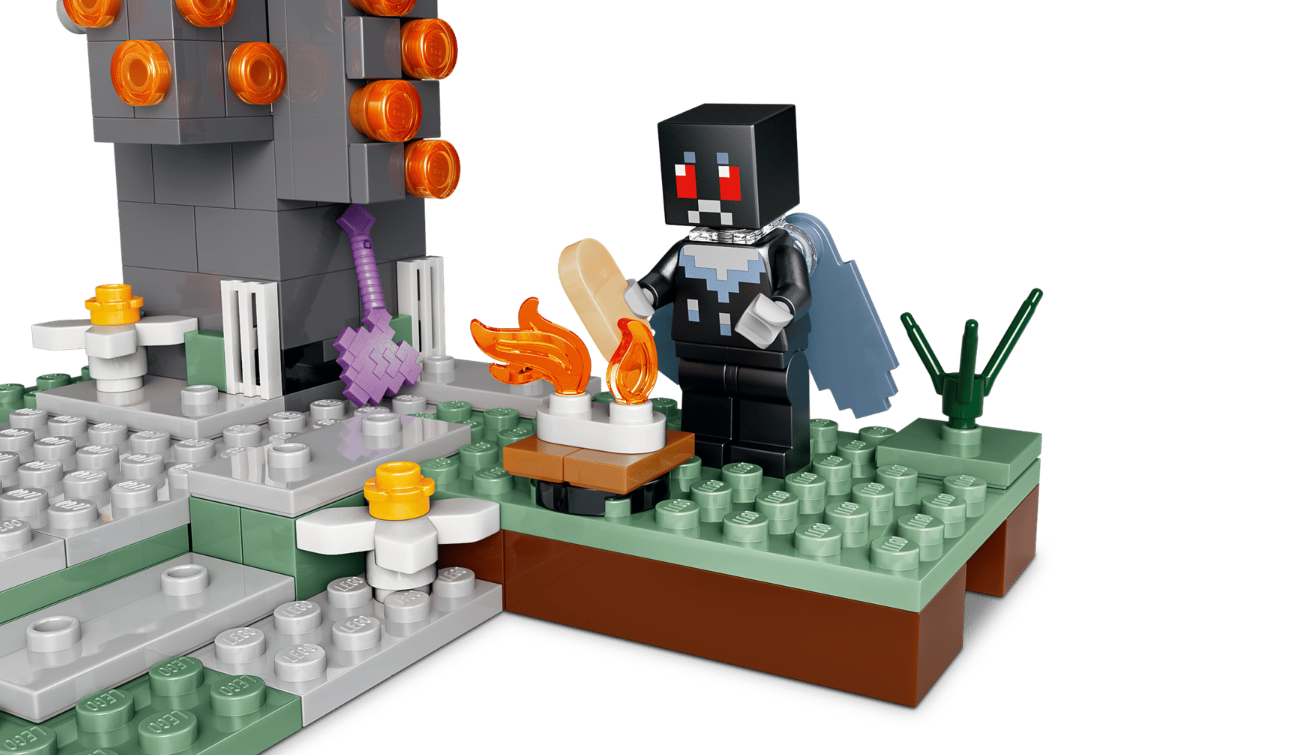 LEGO Minecraft Бледный сад, 21586