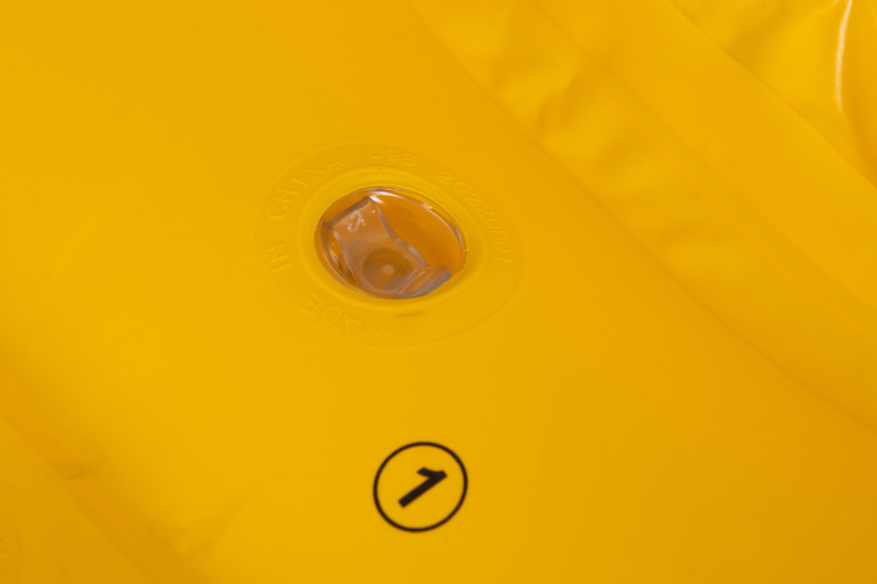 Надувной круг с отверстиями для ног, 0-1 лет, 69см , 32213