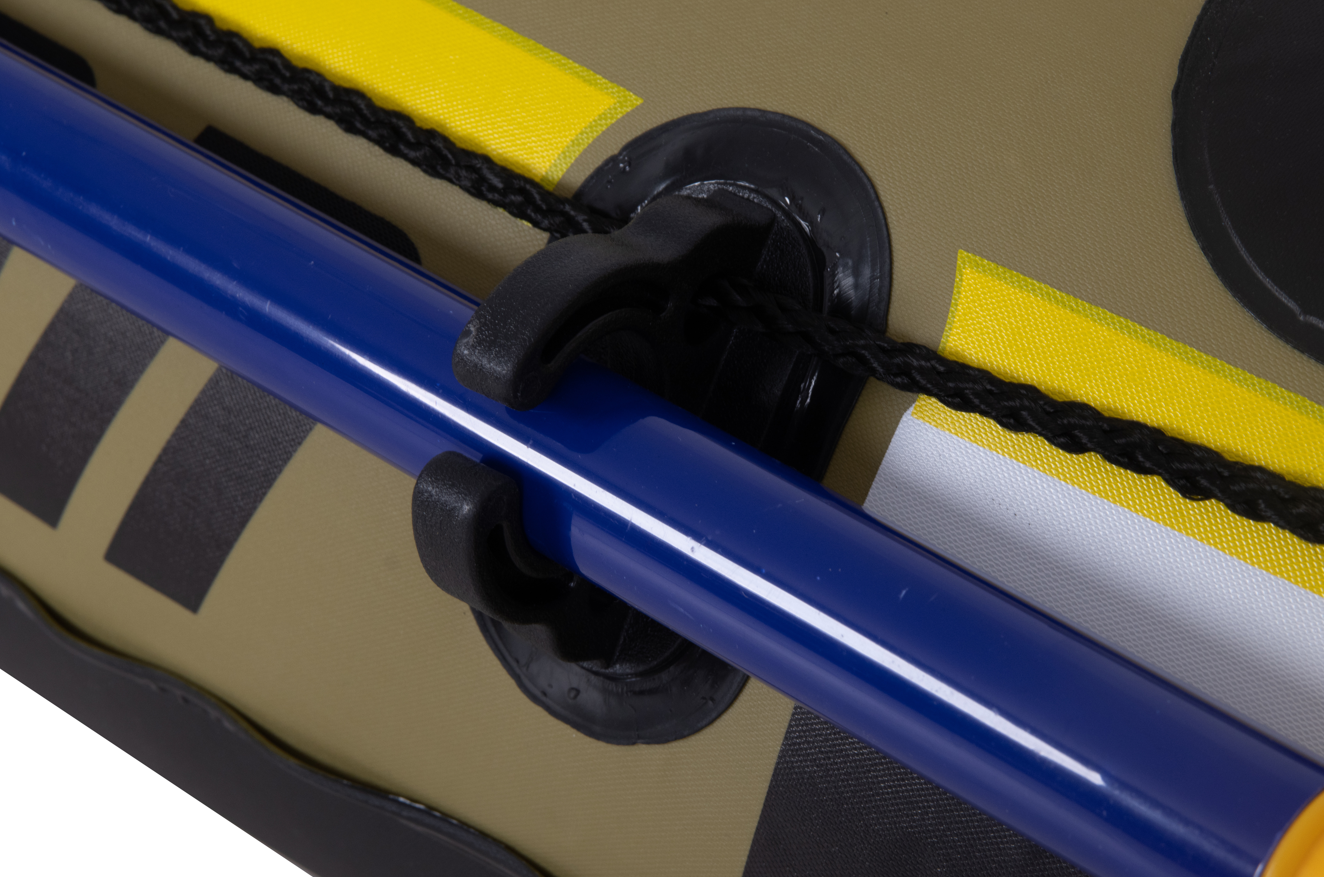 Надувная лодка “Fishman 200" с веслами и насосом, 218x110x36см, 07207-1