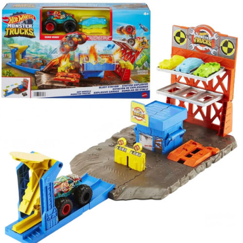 Hot Wheels Игровой набор «Приключения на станции» серии «Monster Trucks» HFB12