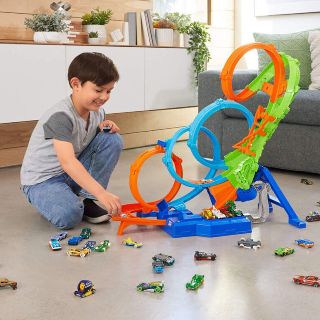 Игровой набор Трек Hot Wheels Action 4-Loop Crash Out HRX70
